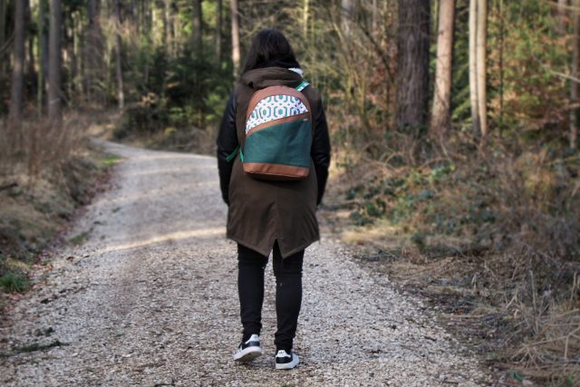 ROANO Hansedelli nähen für Männer Schnittmuster Rucksack Oilskin grün weiß geometrisch Canvas