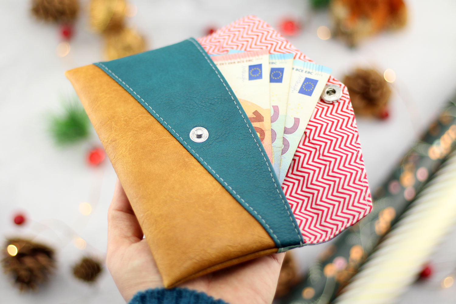 Freebook Smartphonetasche KUORI einfach zweckentfremden und als Geldumschlag nähen – perfektes, selbstgenähtes Last Minute Geschenk!